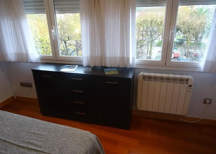 Lamerako Etxie - La Casa Del Parque - Park S Apartment *